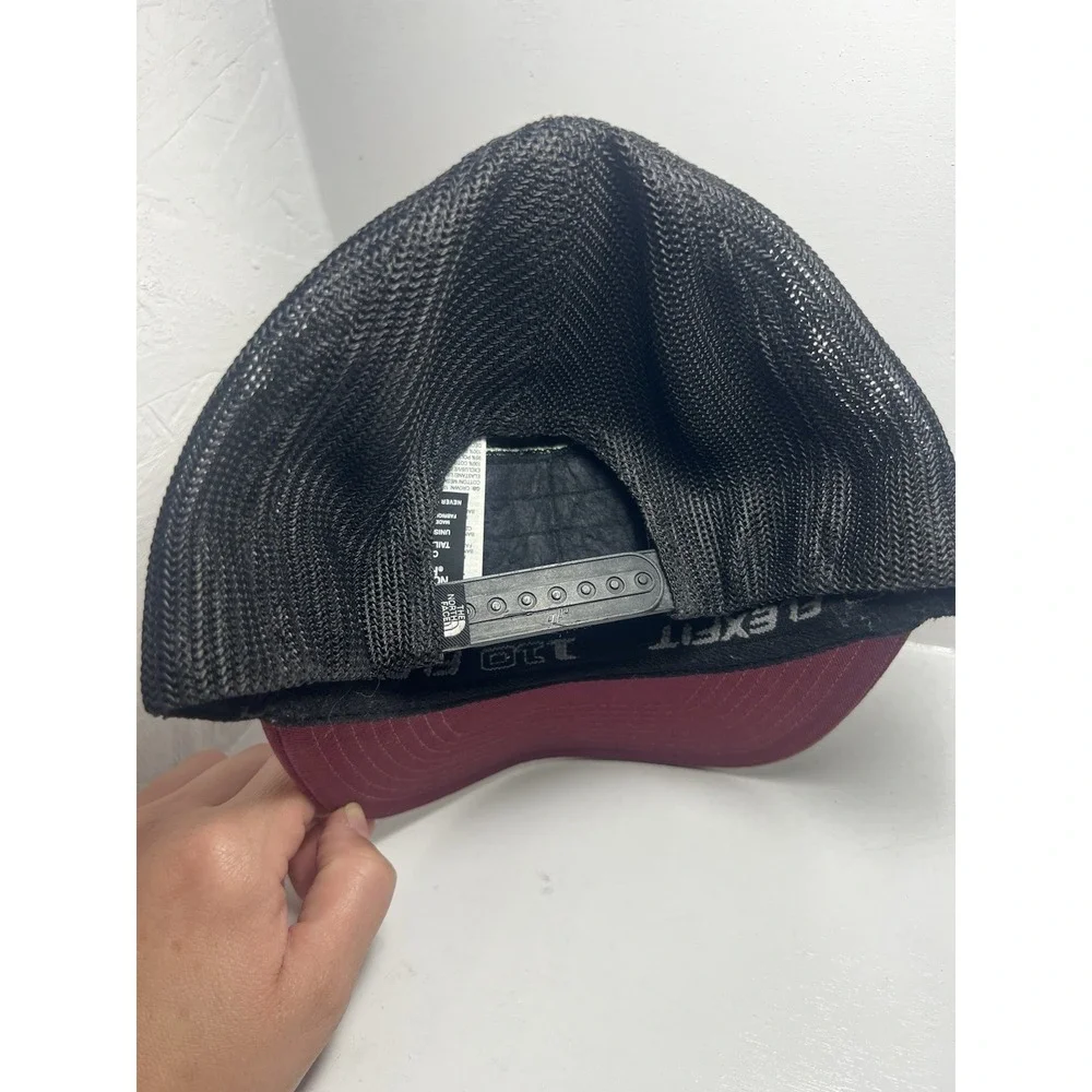 The North Face maroon and black Earthscape trucker hat (snapback adjustable)